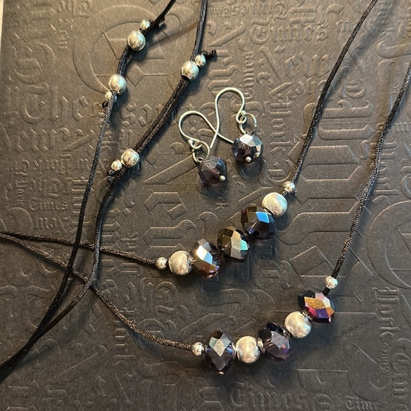 ARTISAN Dark Crystal and Silver Beads Adjustable Two Necklace Set With Earrings - Picture 9 of 9